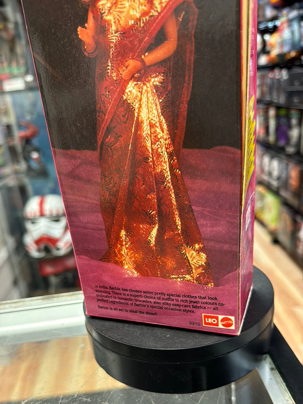 Gold Dress Barbie In India 9910 (Vintage Barbie, Leo Mattel) product image 10, provided for visual reference and product