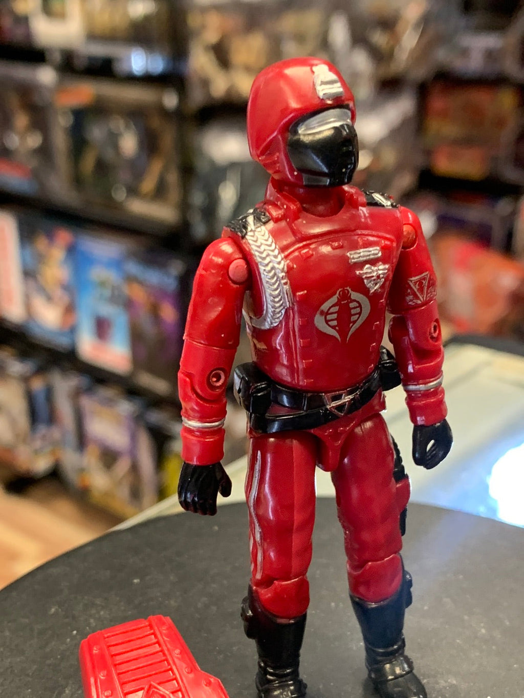 Crimson Guard 8384 (Vintage GI Joe, Hasbro) Complete product image 6, provided for visual reference and product detail review