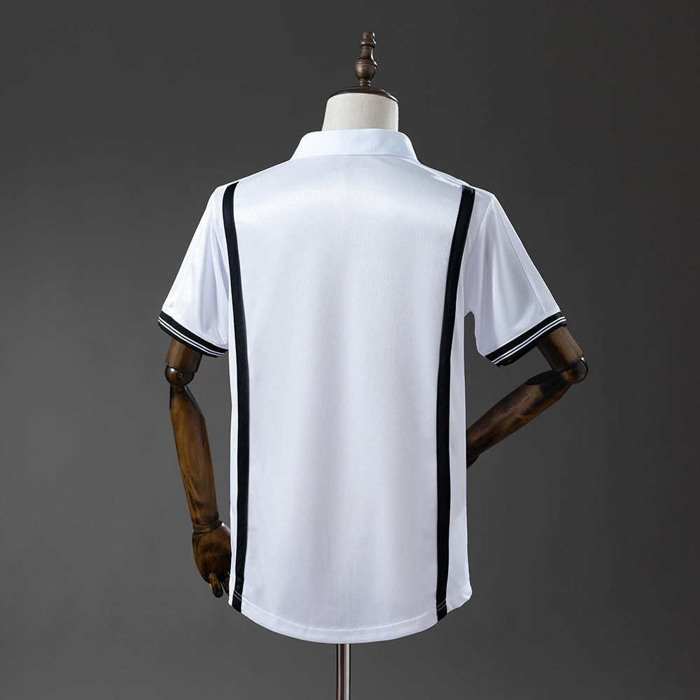 Valencia Jersey 2000-01 Home Retro Football Kit product image 2