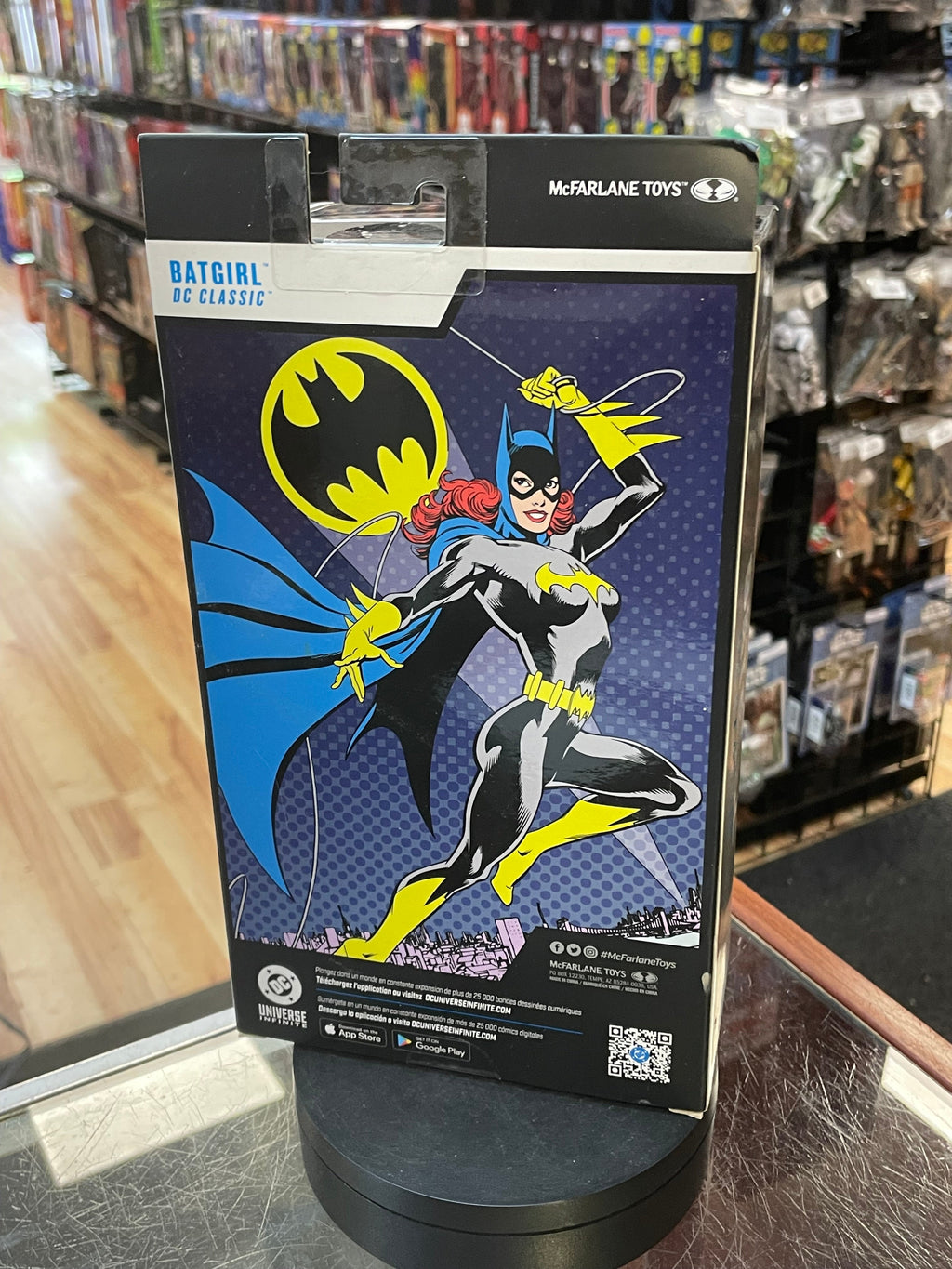 Batgirl Classics (McFarlane, DC Multiverse) SEALED product image 2, provided for visual reference and product detail review
