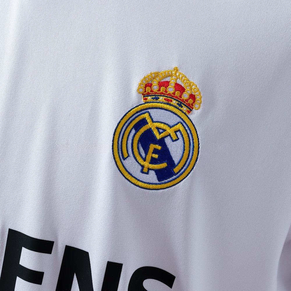 Real Madrid Jersey 2005/06 Home Retro Football Kit product image 6