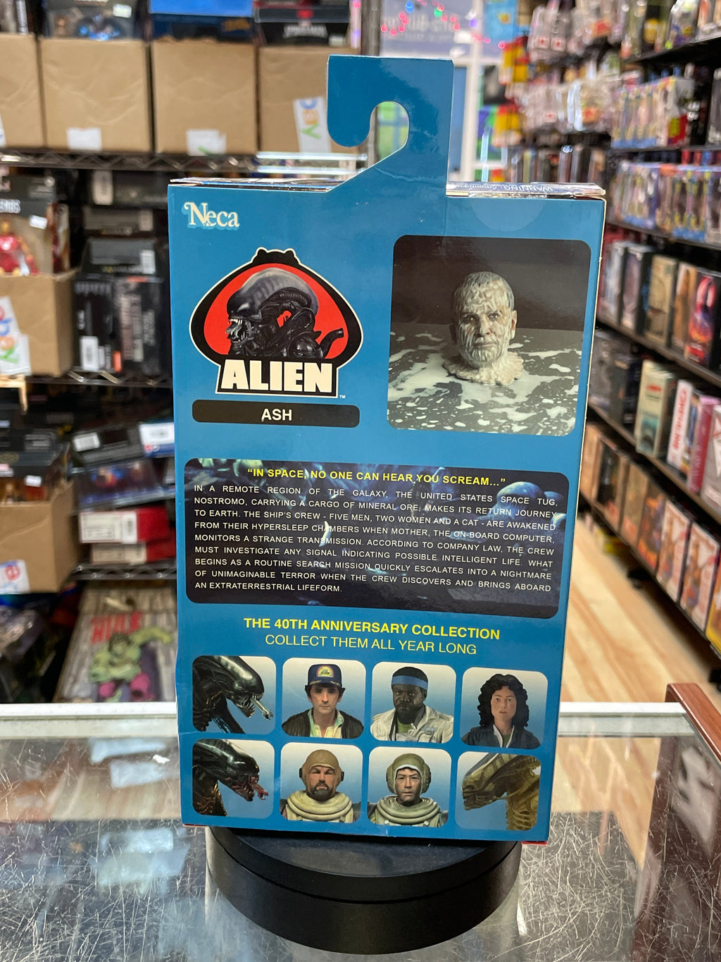 Ash -40th Anniversary- (Alien, NECA) **SEALED** product image 2, provided for visual reference and product detail review