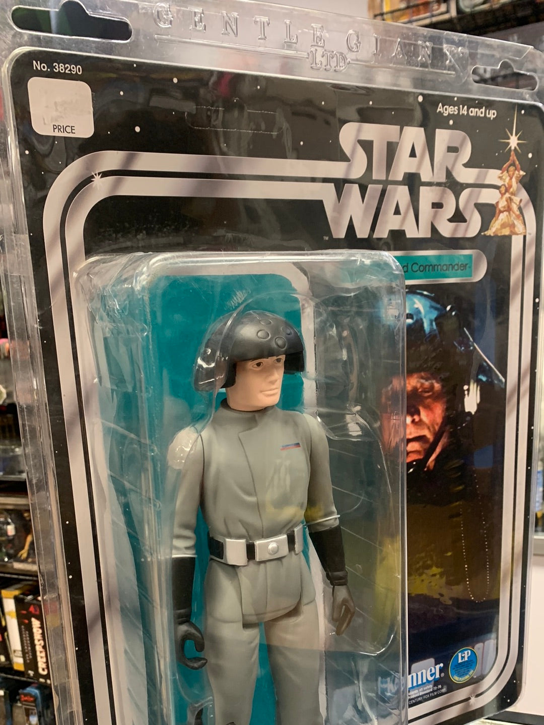 Jumbo Death Squad Commander (Gentle Giant, Star Wars) product image 2, provided for visual reference and product detail