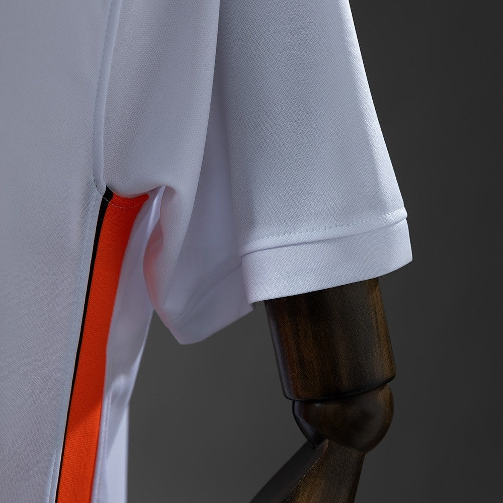 Valencia Jersey 2006-07 Home Retro Football Kit product image 3