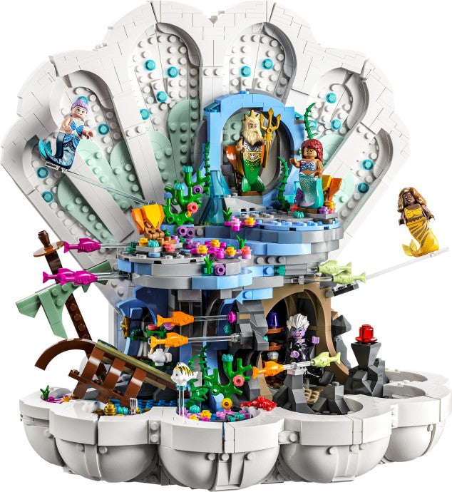 43225 The Little Mermaid Royal Clamshell product image 2, provided for visual reference and product detail review