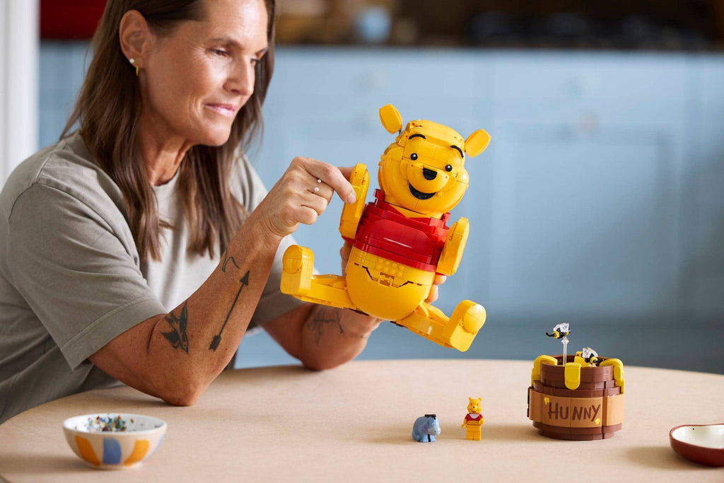 43300 Winnie the Pooh product image 9, provided for visual reference and product detail review