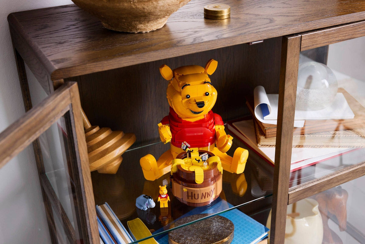43300 Winnie the Pooh product image 11, provided for visual reference and product detail review