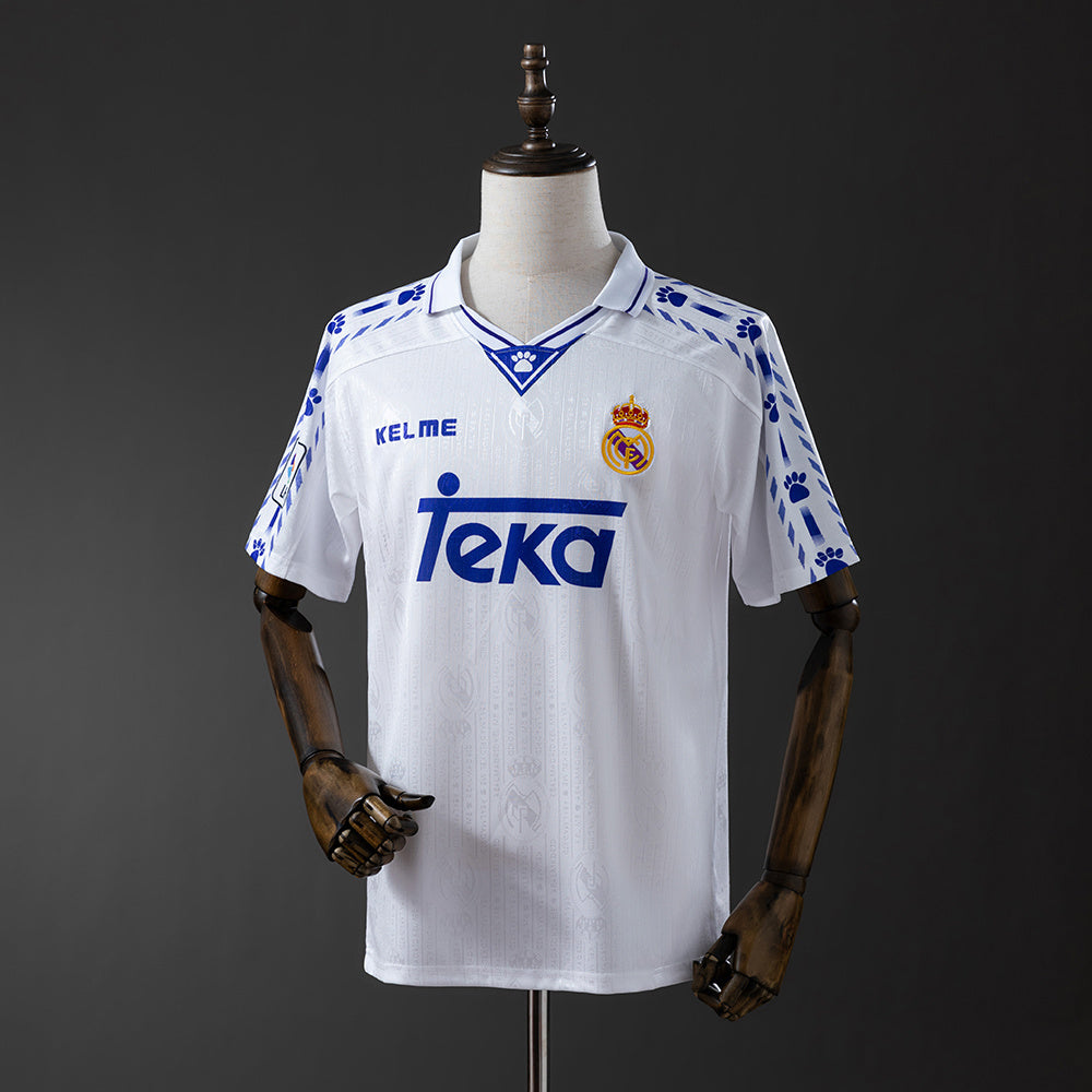 Real Madrid Jersey 1996-97 Home Retro Football Kit product image 1