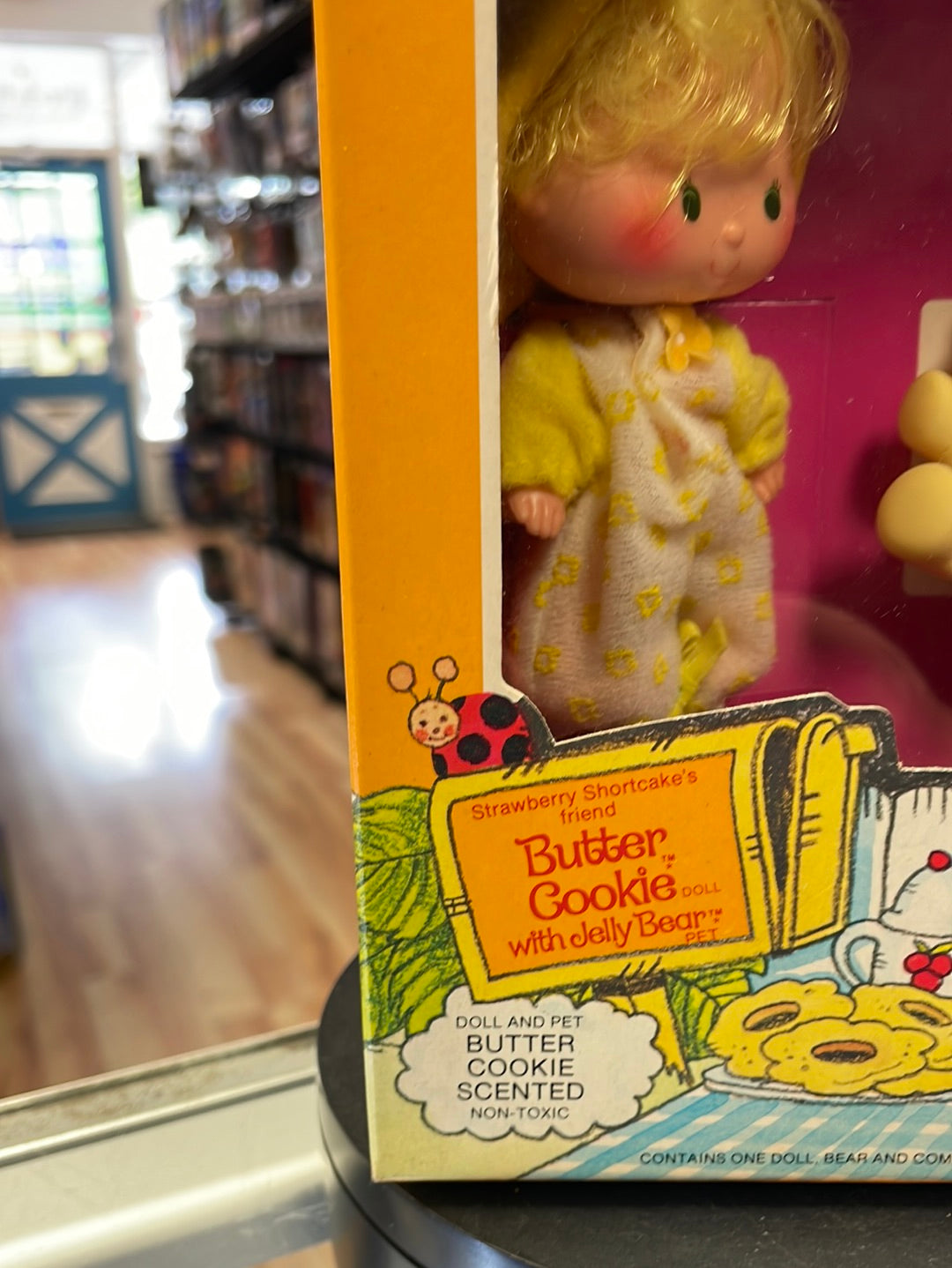 Butter Cookie with Jelly Bear (Vintage Strawberry Shortcake, Kenner) Open Box product image 5, provided for visual reference