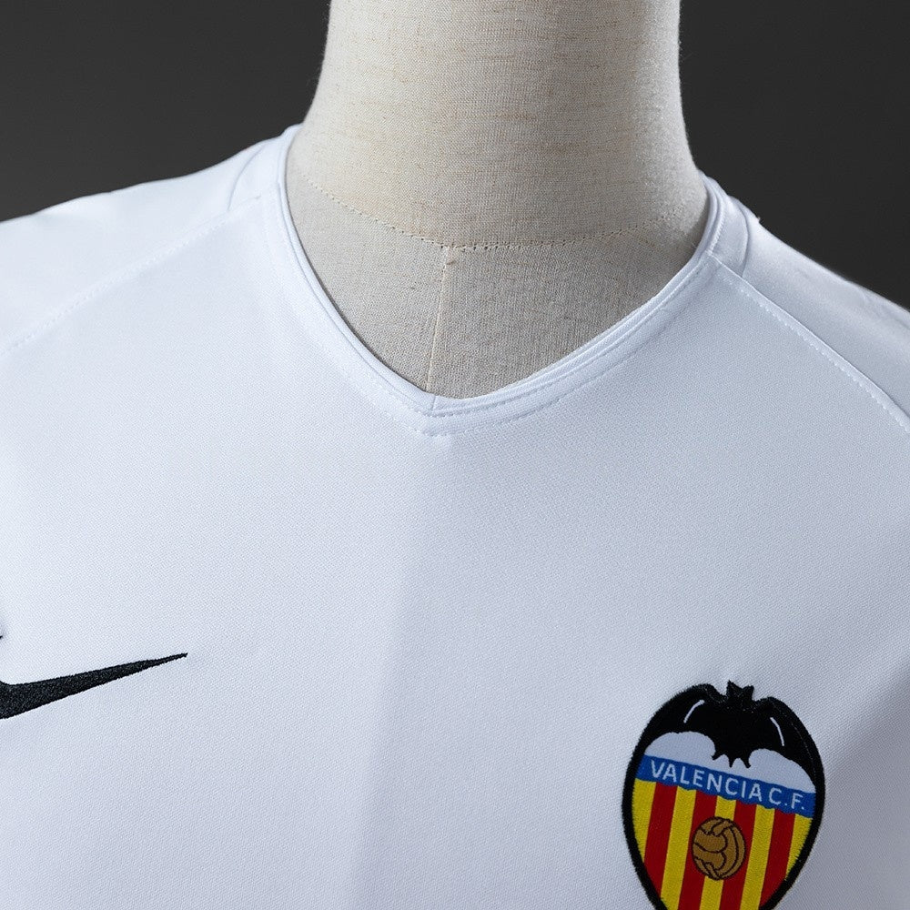 Valencia Jersey 2006-07 Home Retro Football Kit product image 7