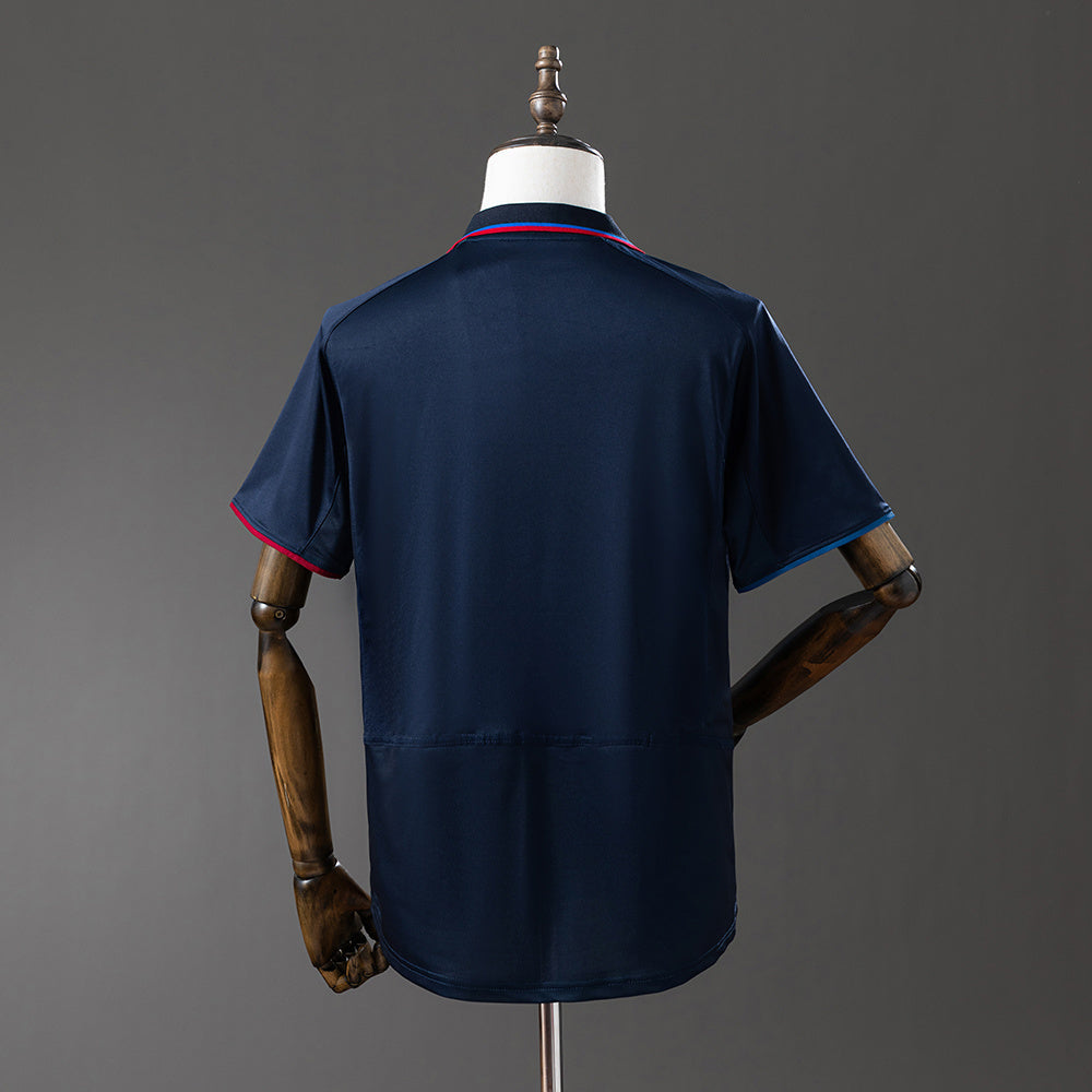 Barcelona Jersey 2002-03 Away Retro Football Kit product image 5