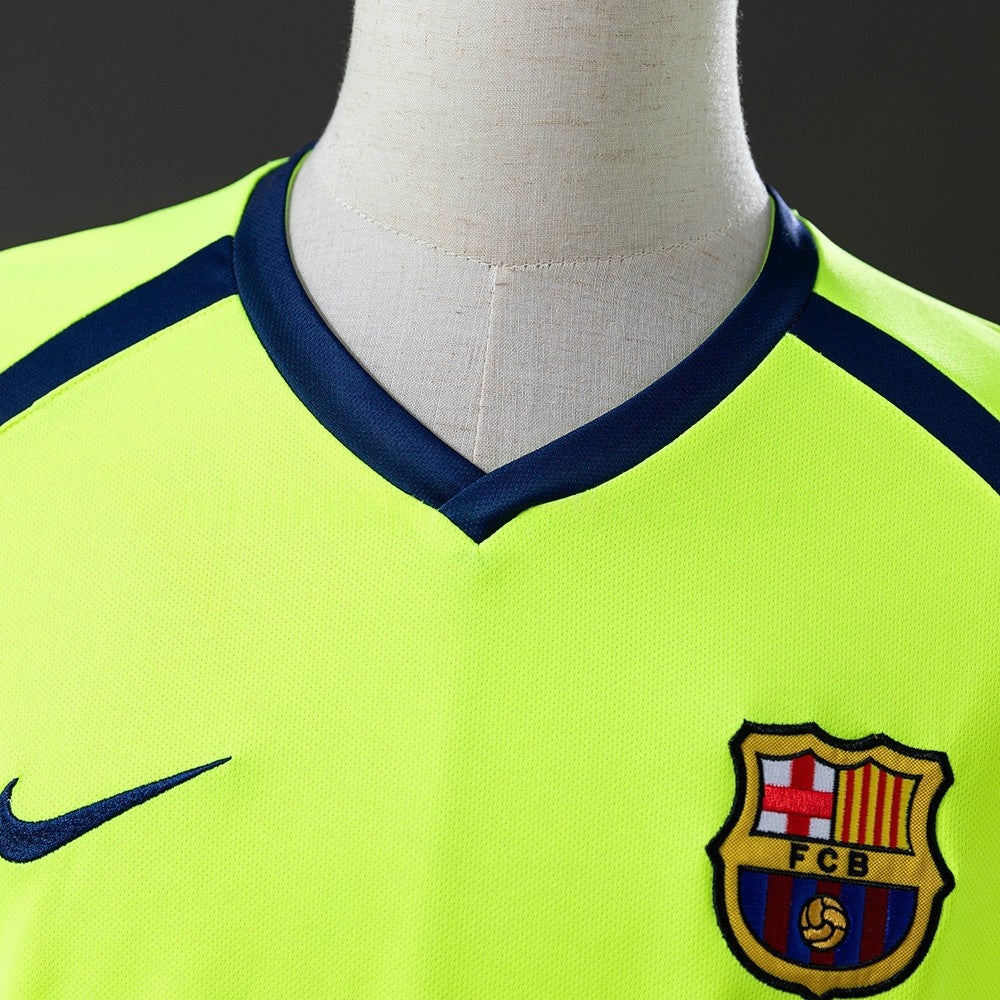Barcelona Jersey 2005-06 Away Retro Football Kit Long product image 6