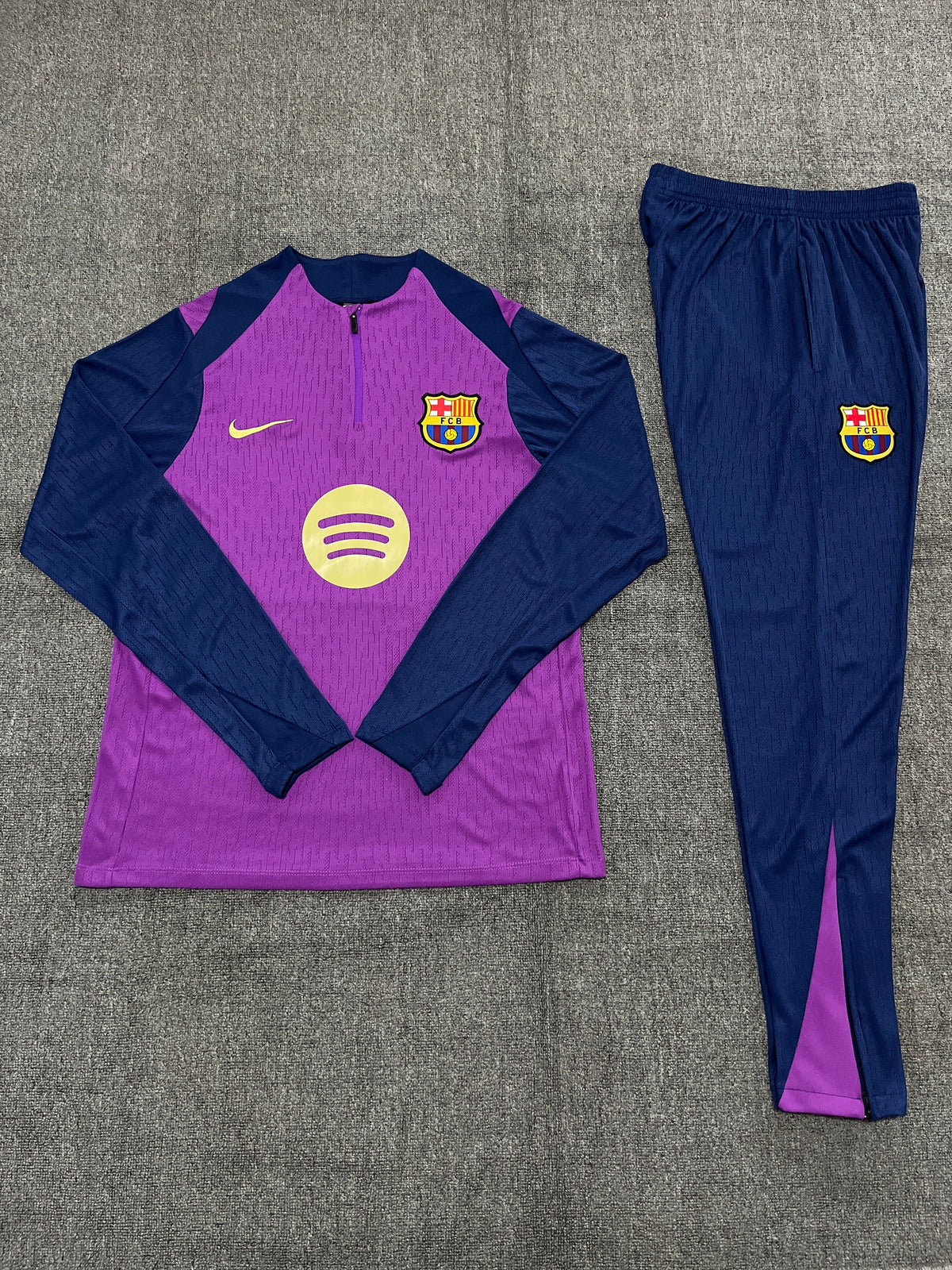 Kids Barcelona Training Tracksuits 25/26 Football Kit product image 2