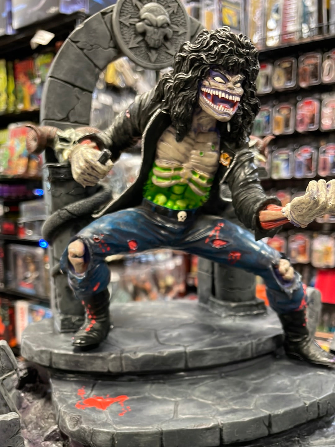 Evil Ernie Statue 875/2500 (Moore Creations, Chaos Comics) product image 7, provided for visual reference and product detail