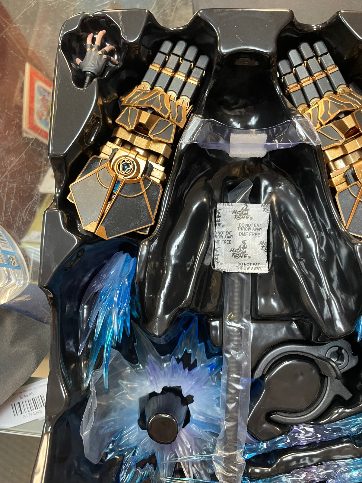VI TMS138 1/6 Scale (Arcane League Of Legends, Hot Toys) COMPLETE product image 16, provided for visual reference and