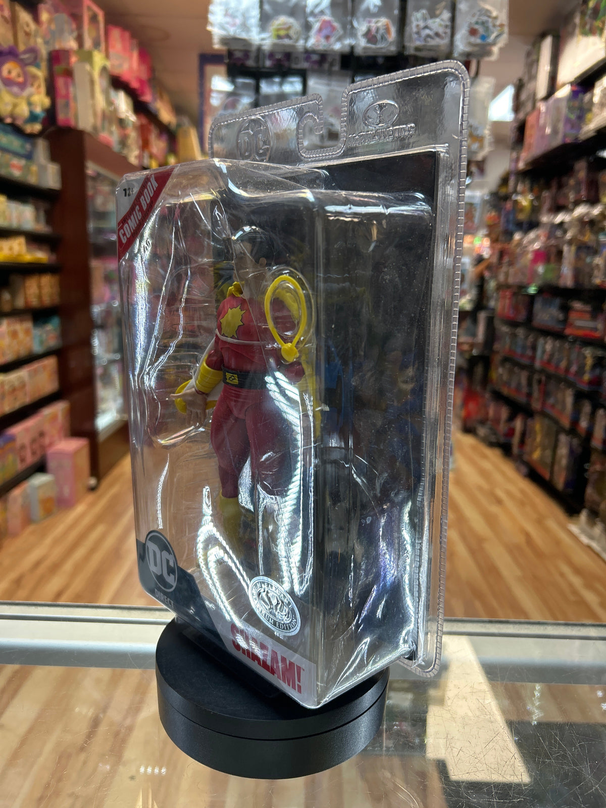 Shazam -Chase- (McFarlane, DC Multiverse) SEALED product image 6, provided for visual reference and product detail review