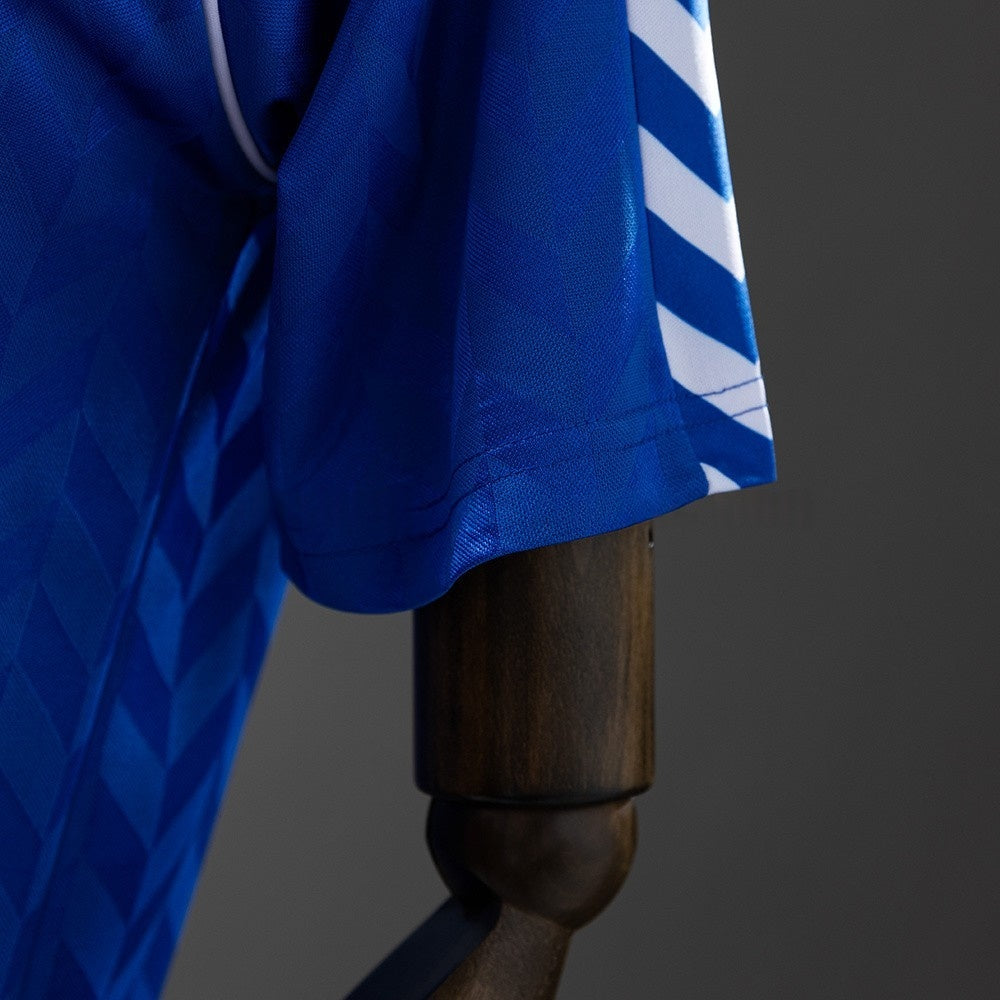 Real Madrid Jersey 1986-88 Away Retro Football Kit product image 3