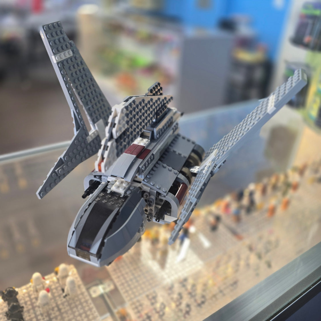 8096 Emperor Palpatine's Shuttle (Retired) (Previously Owned) product image 1, provided for visual reference and product