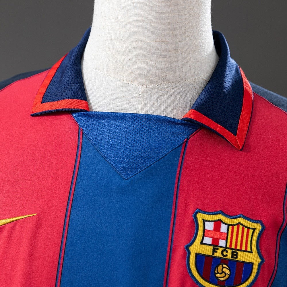 Barcelona Jersey 2003-04 Home Retro Football Kit product image 6