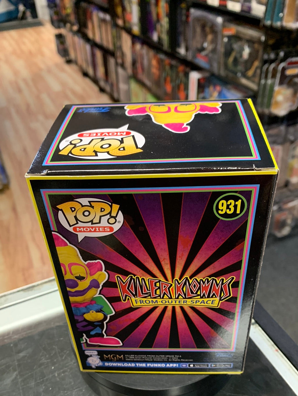 Jumbo Black Light #931 (Funko Pop! Killer Klowns from Outer Space) *Spirit Exclusive* product image 7, provided for visual