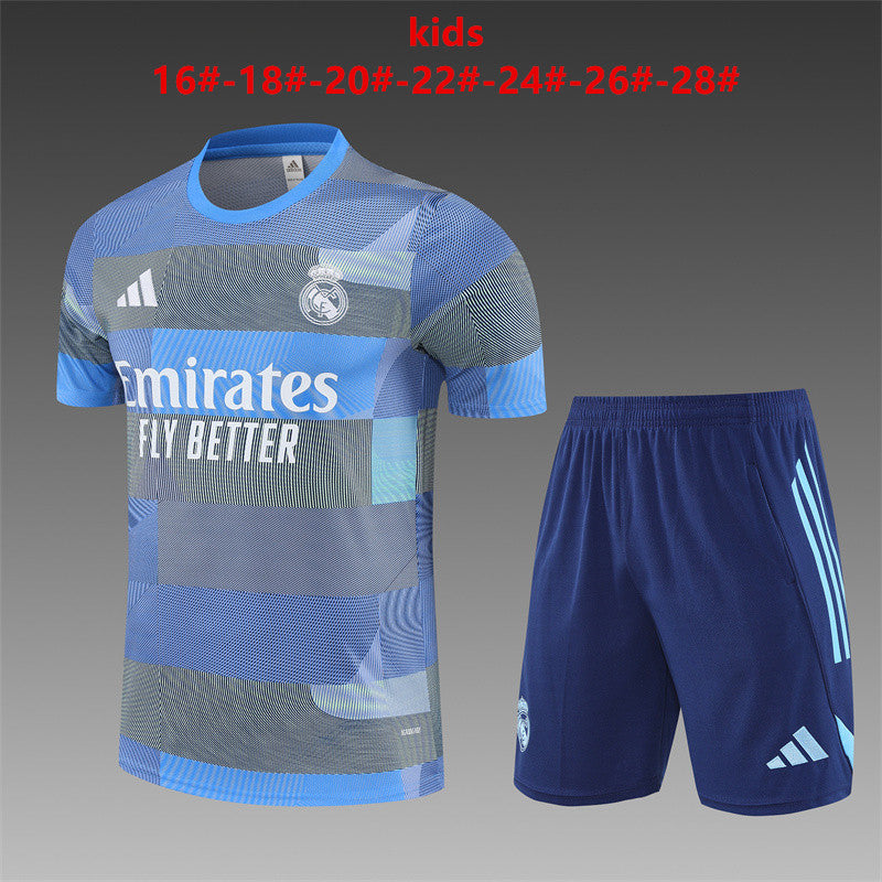 Kids Real Madrid Training Tracksuits 25/26 Football Kit product image 1