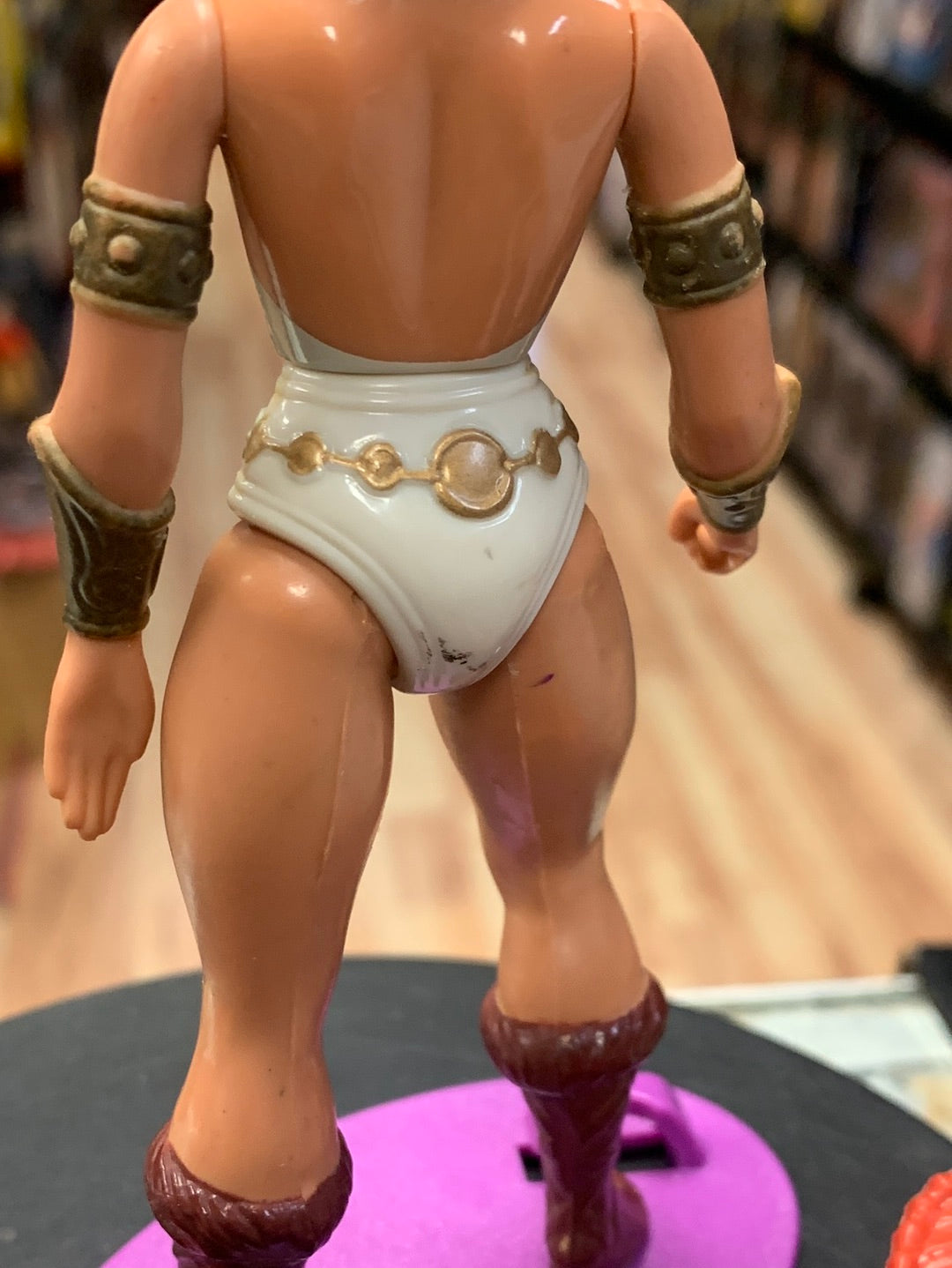 Brown Hair Teela 7156 (Vintage MOTU Masters of The Universe, Mattel) Complete (Copy) product image 8, provided for visual
