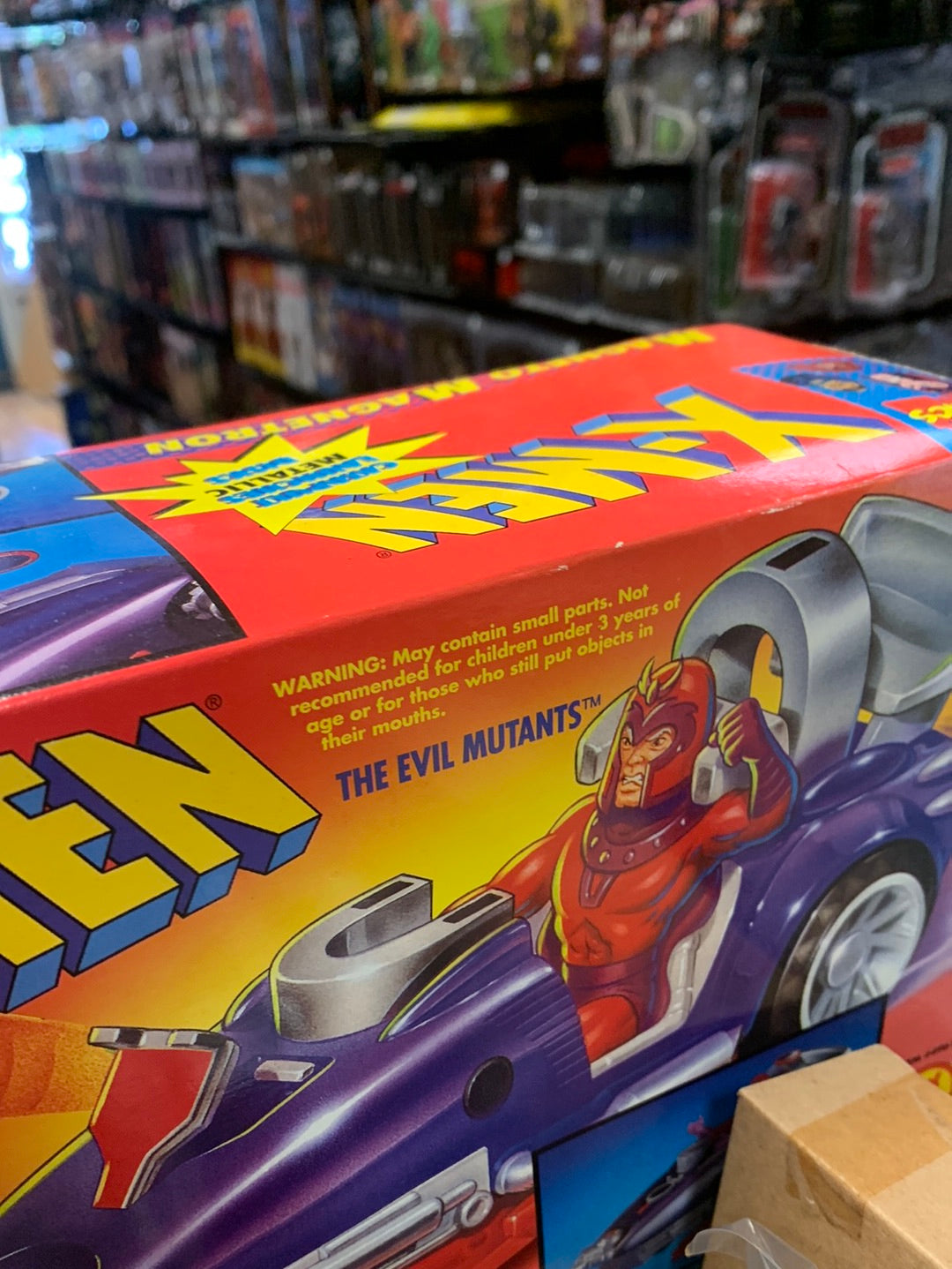 Magneto Magnetron (Uncanny X-Men, Toybiz) UNUSED product image 6, provided for visual reference and product detail review