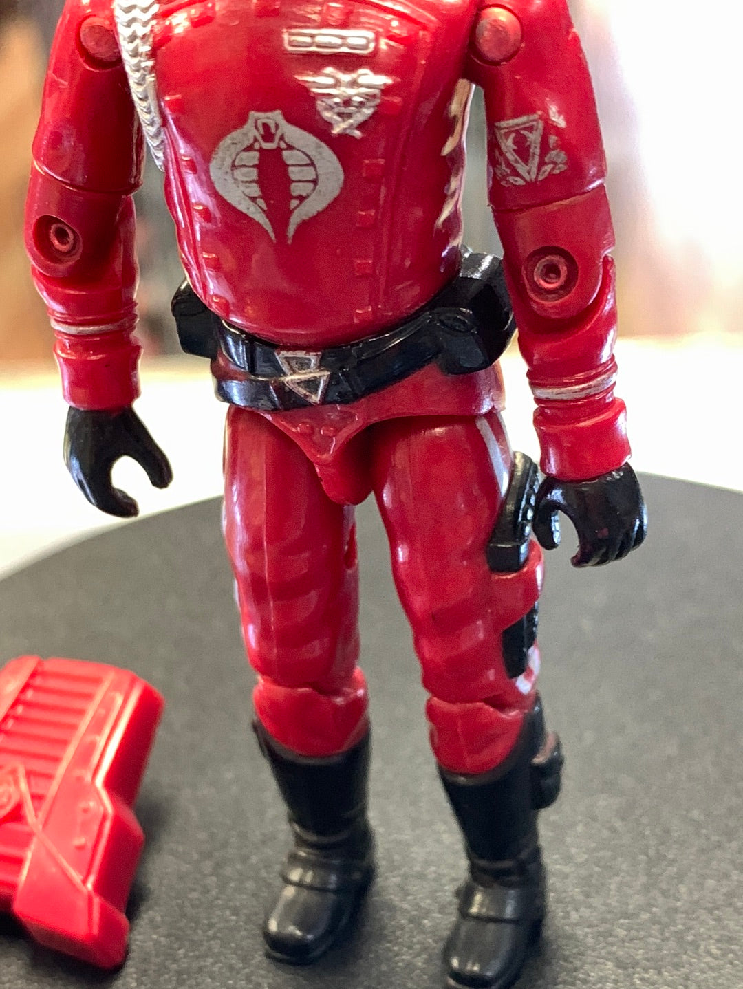 Crimson Guard 8458 (Vintage GI Joe, Hasbro) Complete product image 4, provided for visual reference and product detail review