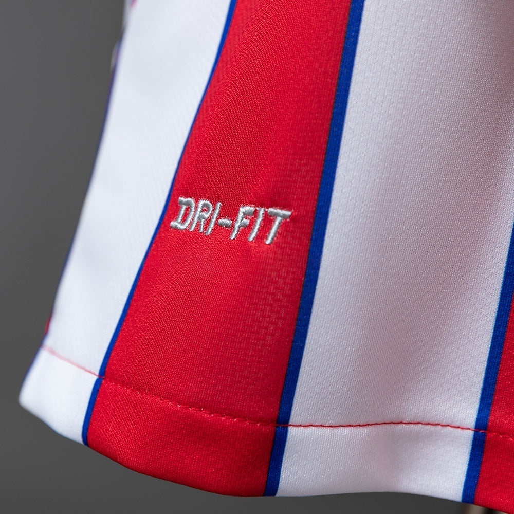 Atletico Madrid Jersey 2011-12 Home Champions League Retro product image 3