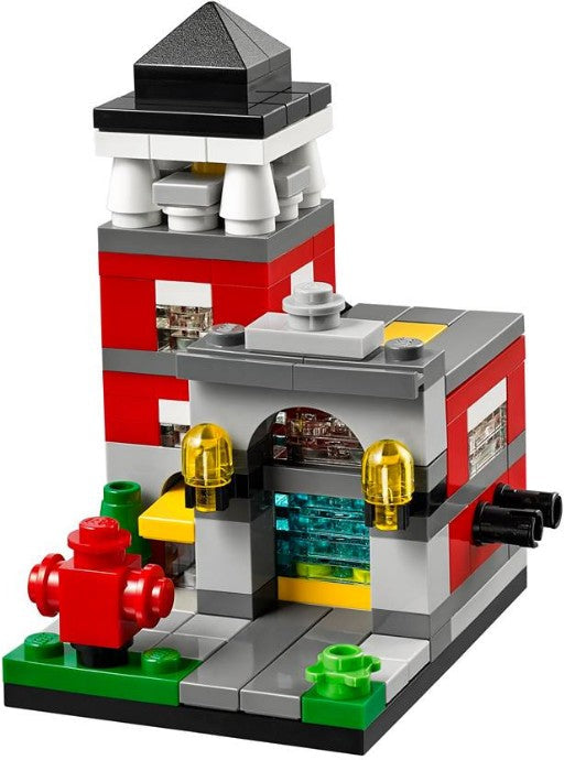 40182 Bricktober Fire Station (Retired) (New Sealed) product image 1, provided for visual reference and product detail review