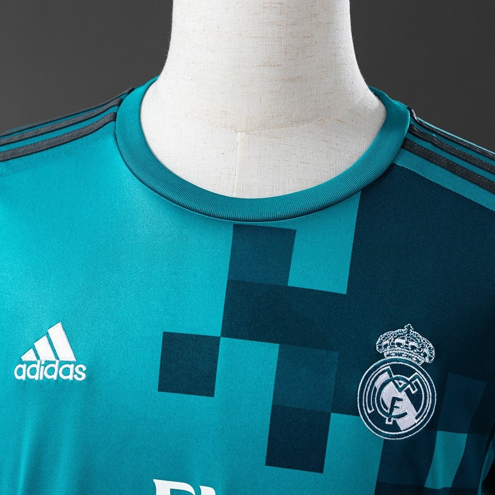 Real Madrid Jersey 2017/18 Third Retro Football Kit product image 6
