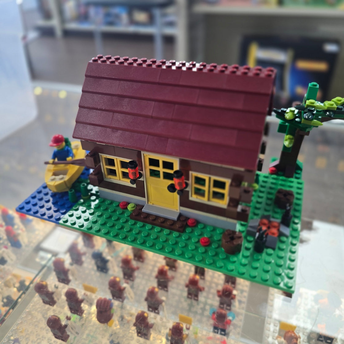 5766 Log Cabin (Previously Owned) (Retired) product image 1, provided for visual reference and product detail review