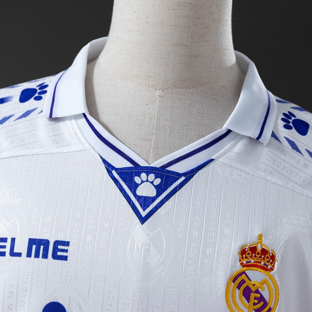Real Madrid Jersey 1996-97 Home Retro Football Kit product image 7