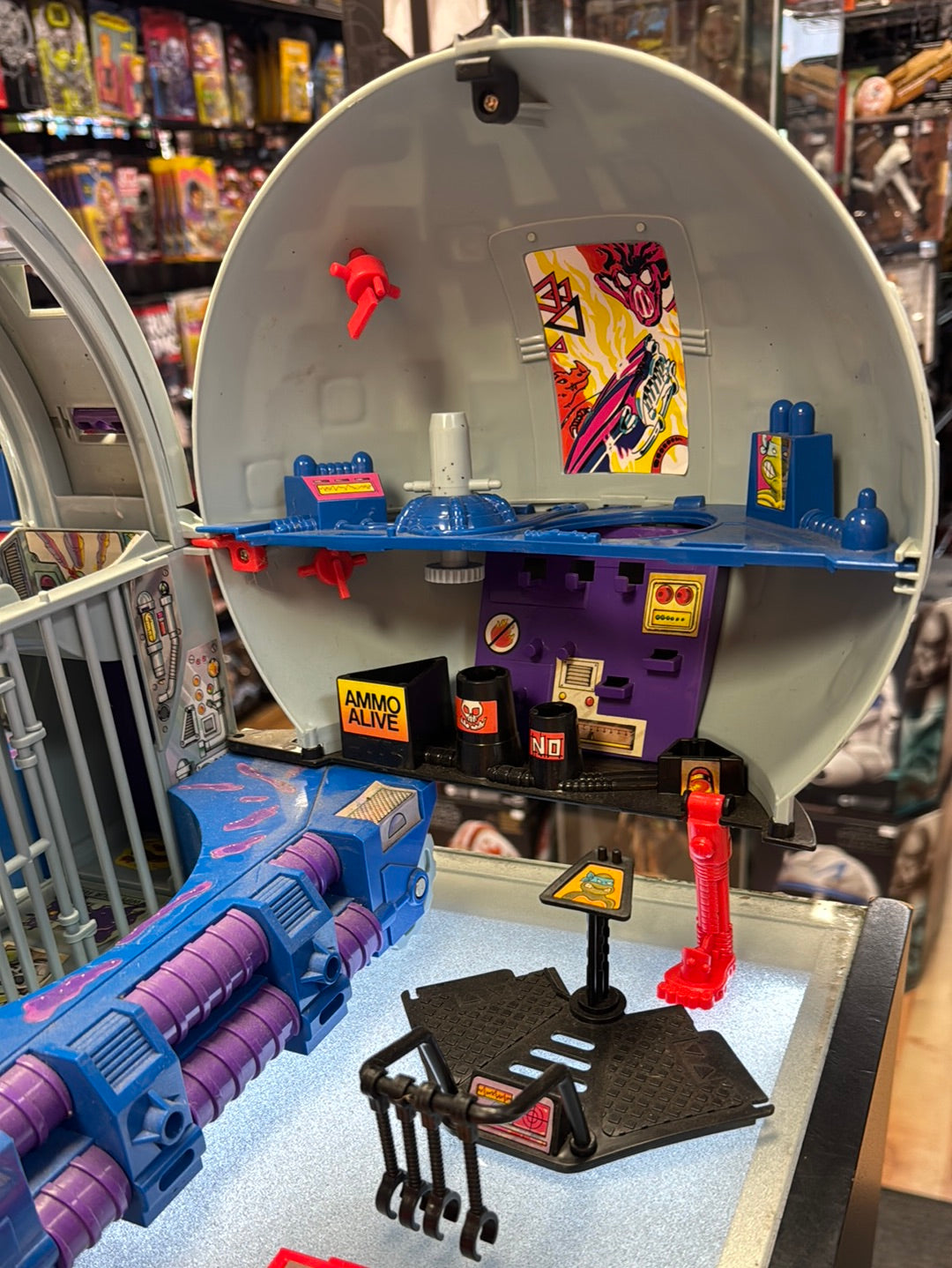 Technodrome 0200 (Vintage TMNT NInja Turtles, Playmates) Complete product image 11, provided for visual reference and