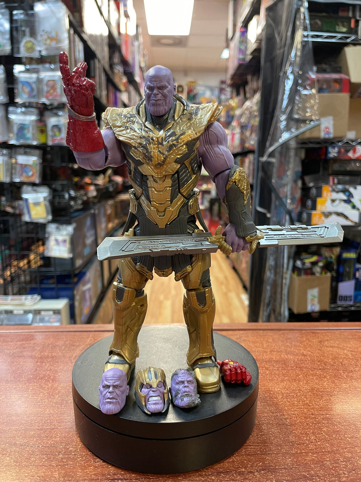 End Game Thanos-DELUXE- (Marvel Legends, Hasbro) **COMPLETE** product image 1, provided for visual reference and product
