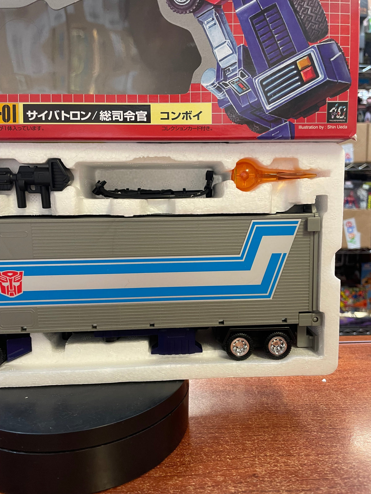 Optimus Prime C-01 Missing Link (Takara Tomy, Hasbro, Transformers) COMPLETE product image 4, provided for visual reference
