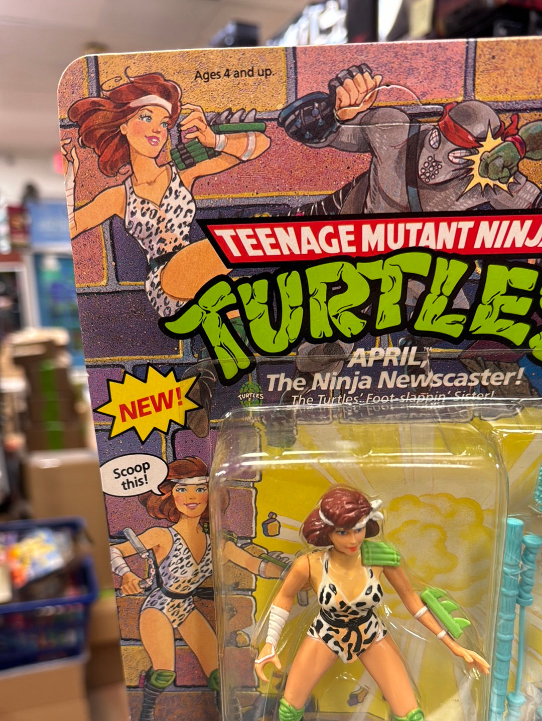Ninja Newscaster April 0115 (Vintage TMNT Ninja Turtles, Playmates) Sealed product image 2, provided for visual reference