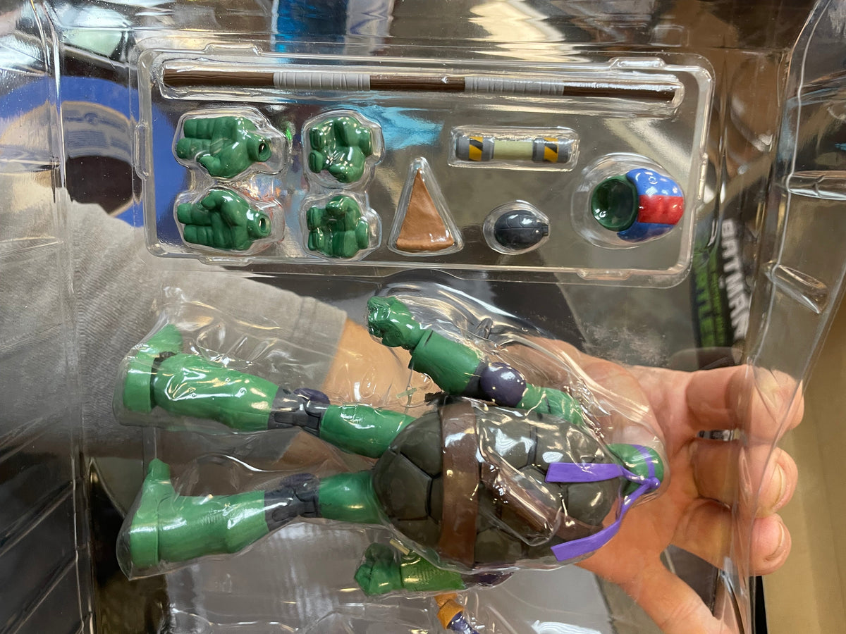 Batgirl & Donatello 2 Pack (Batman Vs Teenage Ninja Turtles, DC Collectibles) NEW/OPEN product image 6, provided for visual