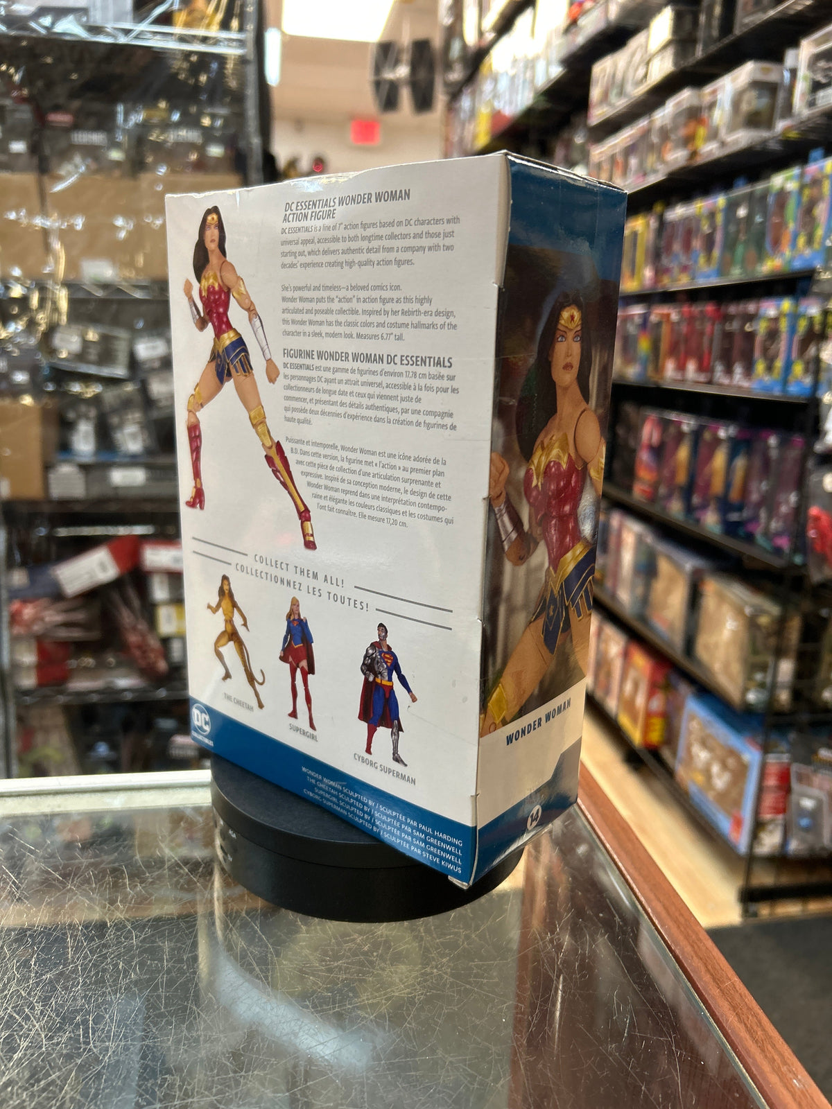 Wonder Woman (DC Direct, Essential Series) **SEALED** product image 3, provided for visual reference and product detail