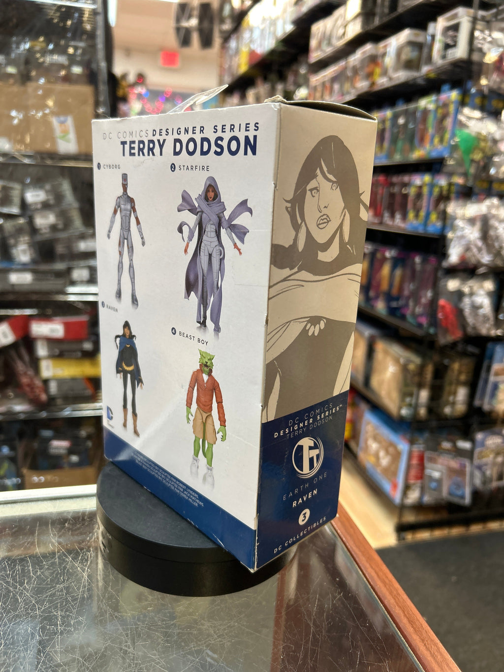 Raven -Terry Dodson- (DC Direct, Designer Series) **SEALED** product image 3, provided for visual reference and product