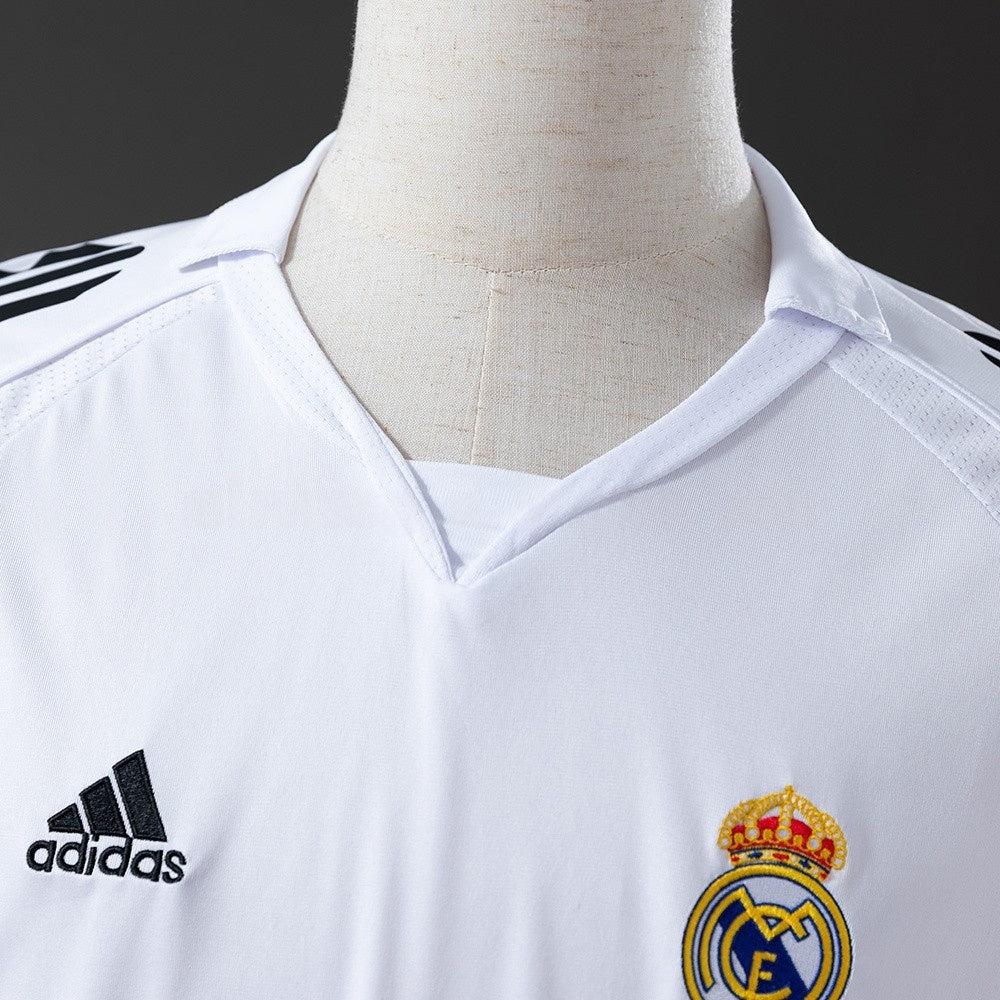 Real Madrid Jersey 2005/06 Home Retro Football Kit product image 8