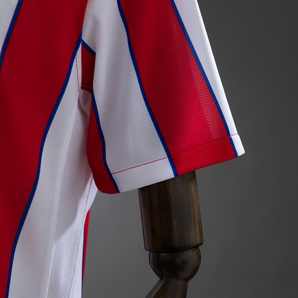 Atletico Madrid Jersey 2011-12 Home Champions League Retro product image 5