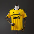 Real Madrid Jersey 2011/12 Goalkeeper Retro Football Kit product image 1
