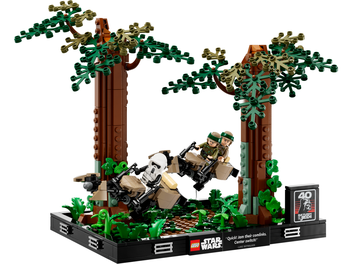 75353 Endor™ Speeder Chase Diorama product image 3, provided for visual reference and product detail review