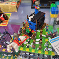 6042 Castle Dungeon Hunters (Retired) (Previously Owned) product image 1, provided for visual reference and product detail