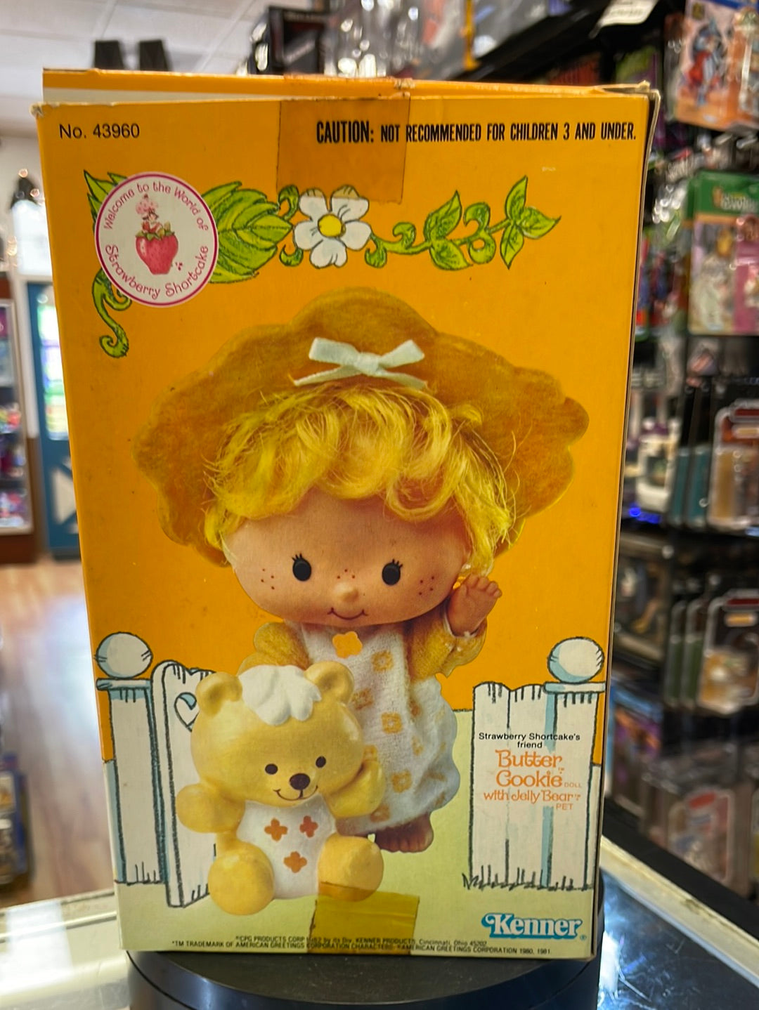 Butter Cookie with Jelly Bear (Vintage Strawberry Shortcake, Kenner) Open Box product image 6, provided for visual reference