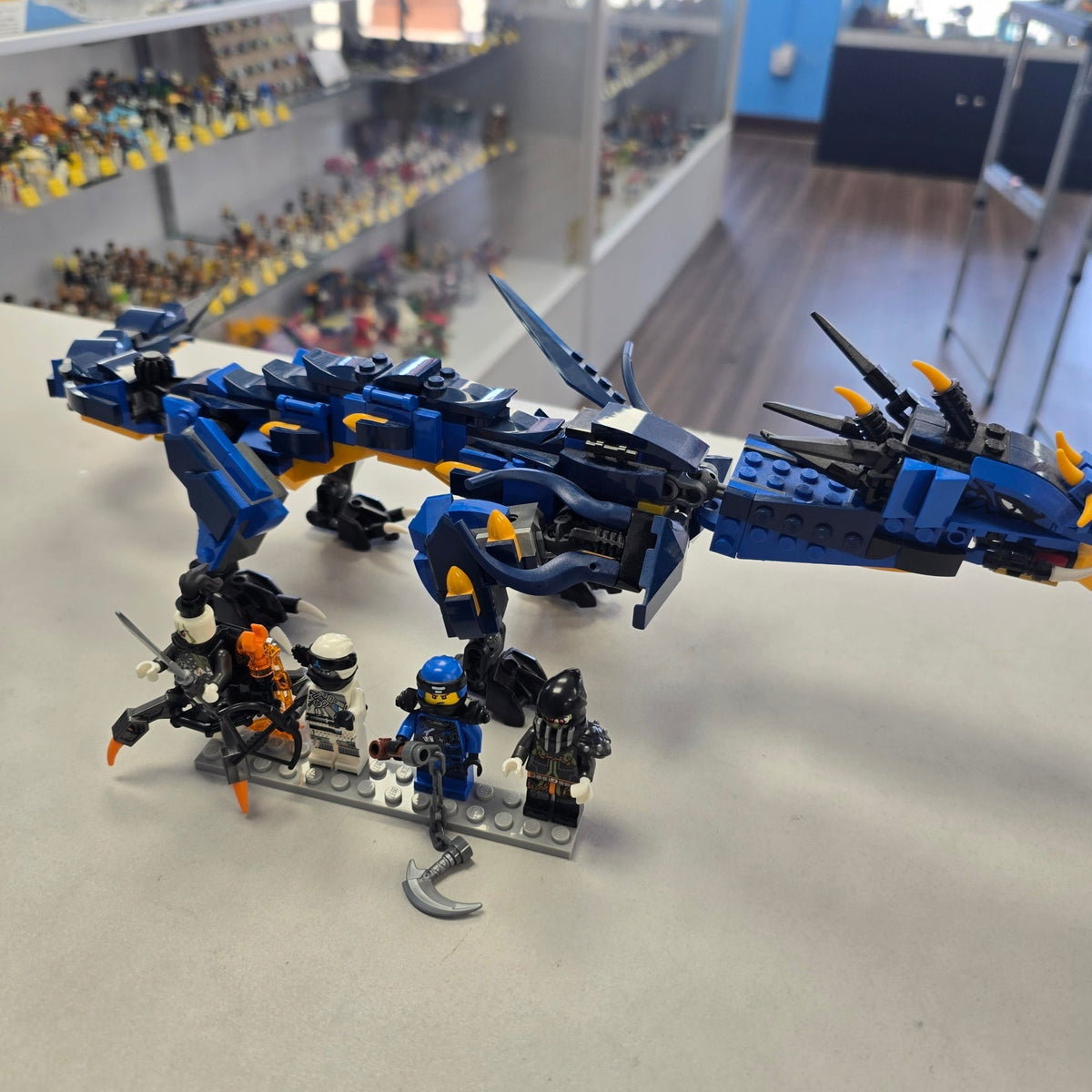 70652 Stormbringer (Retired) (Previously Owned) product image 1, provided for visual reference and product detail review