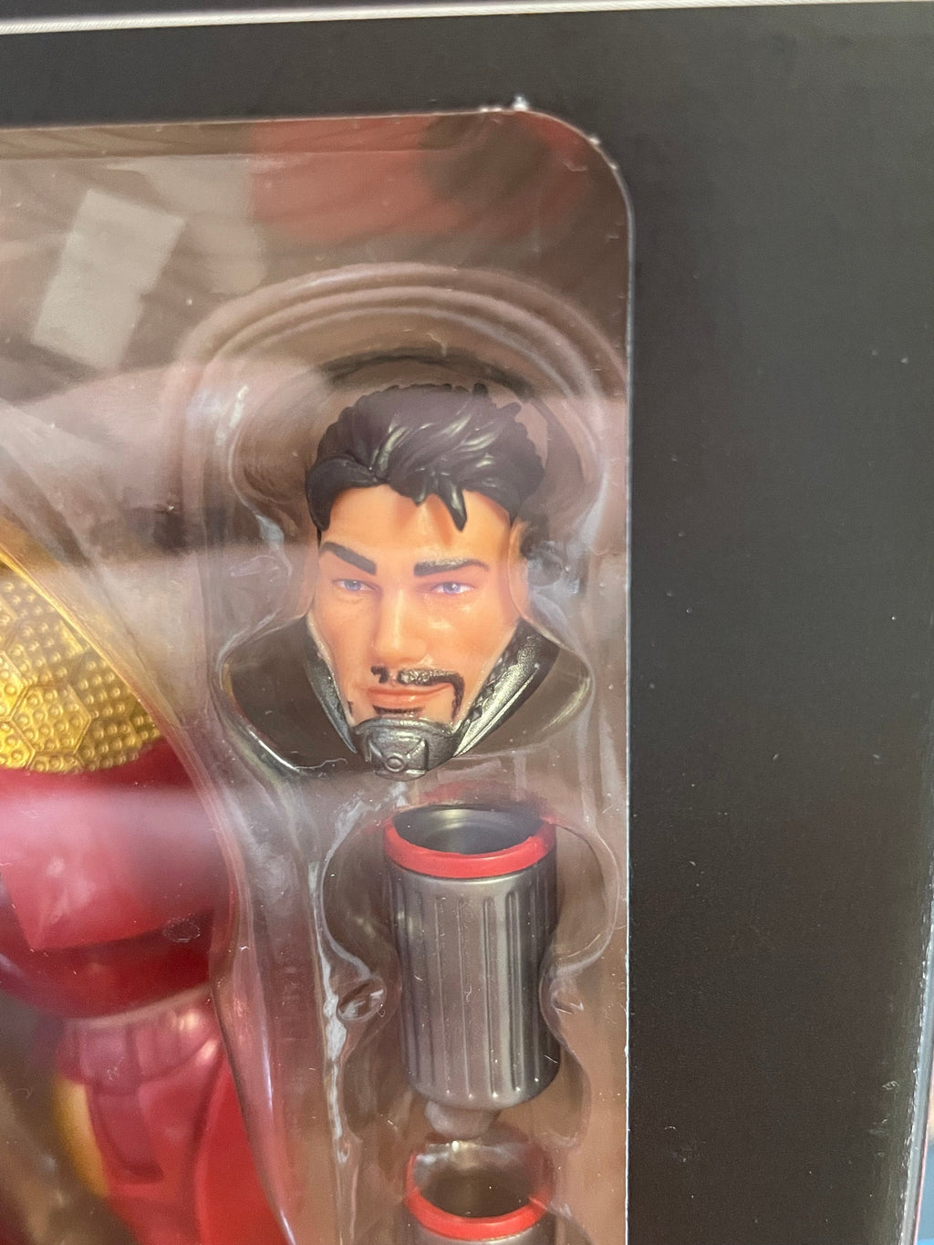 Iron Man Hulkbuster (Marvel Legends, Hasbro) SEALED product image 6, provided for visual reference and product detail review