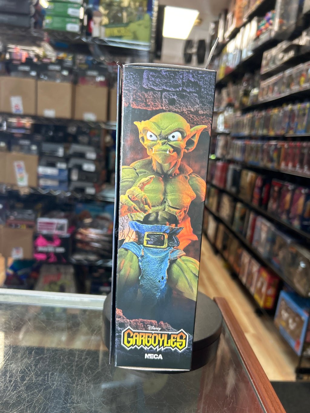 Lexington Ultimate (Gargoyles, NECA) **SEALED** product image 6, provided for visual reference and product detail review