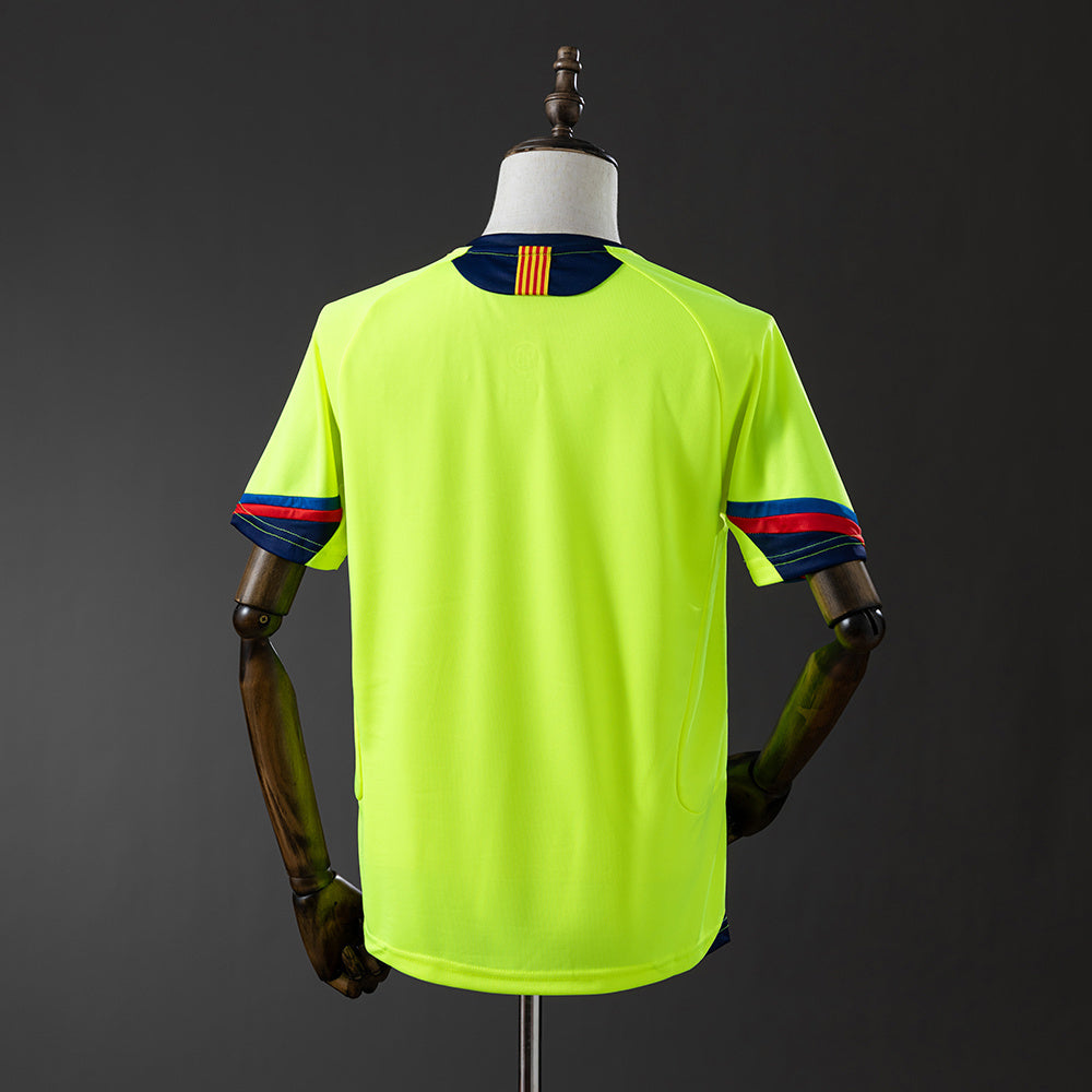 Barcelona Jersey 2005-06 Away Retro Football Kit product image 2